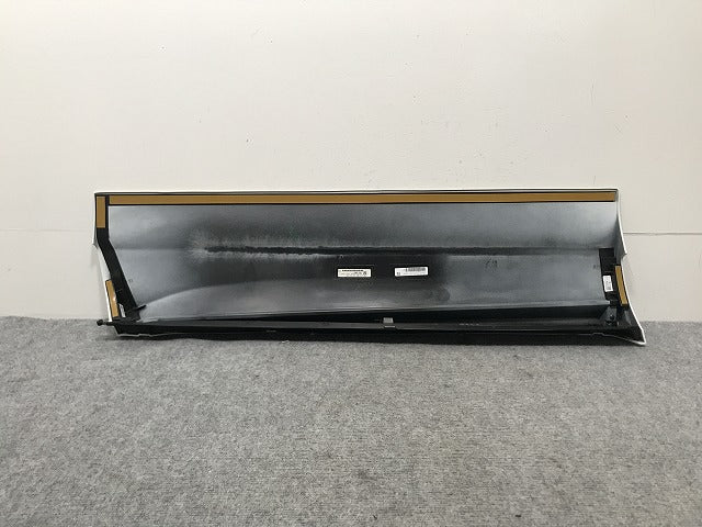 新品!ハリアー 80系/MXUA80/MXUA85/AXUH80/AXUH85 純正 右 フロントドア サイドパネル リテーナー付 D2611-63110 D2611-63110-A0(134620)