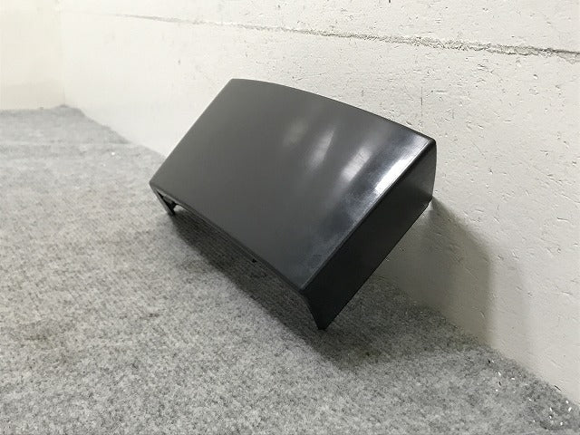 新品!XC90 CB系 純正 前期 左 リア テール 下 ガーニッシュ/フィラーパネル 8620819 39979839 未塗装 ボルボ(134650)