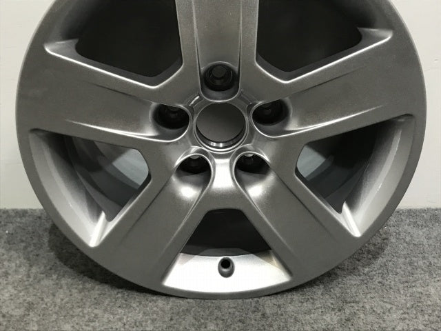 新品!A4(B6/B7) 8E系/2001-2005 純正 ホイール 1本のみ 16x7J/ET42/5穴 5H/PCD112/ハブ径57 8E0 601 025 BC 8E0601025BC アウディ(134652)