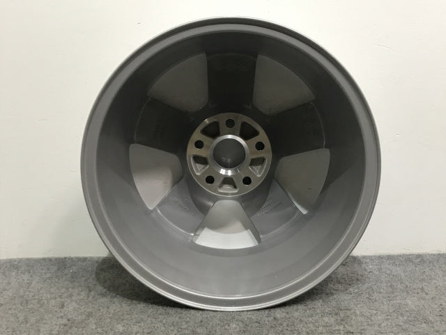 新品!A4(B6/B7) 8E系/2001-2005 純正 ホイール 1本のみ 16x7J/ET42/5穴 5H/PCD112/ハブ径57 8E0 601 025 BC 8E0601025BC アウディ(134652)