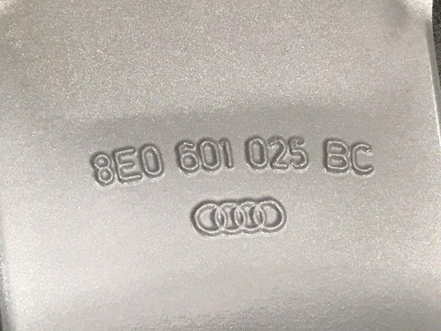 新品!A4(B6/B7) 8E系/2001-2005 純正 ホイール 1本のみ 16x7J/ET42/5穴 5H/PCD112/ハブ径57 8E0 601 025 BC 8E0601025BC アウディ(134652)
