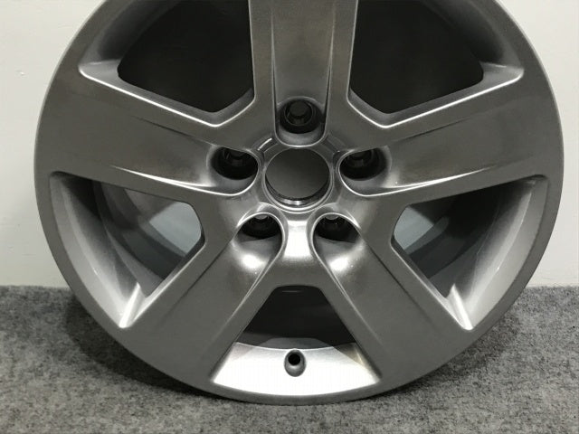 新品!A4(B6/B7) 8E系/2001-2005 純正 ホイール 1本のみ 16x7J/ET42/5穴 5H/PCD112/ハブ径57 8E0 601 025 BC 8E0601025BC アウディ(134653)