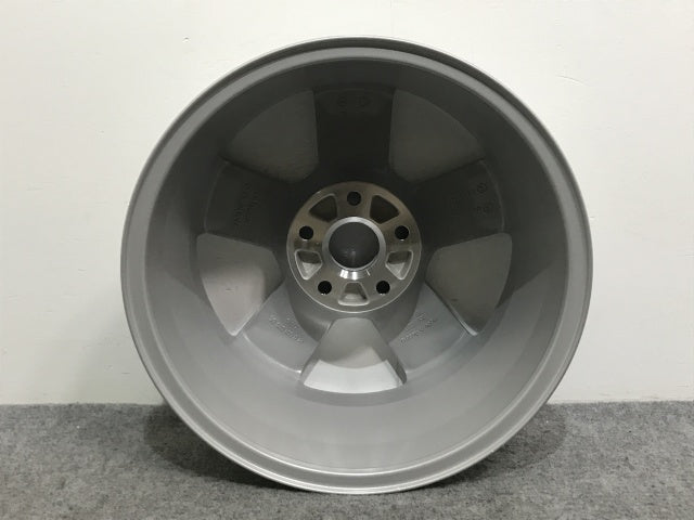 新品!A4(B6/B7) 8E系/2001-2005 純正 ホイール 1本のみ 16x7J/ET42/5穴 5H/PCD112/ハブ径57 8E0 601 025 BC 8E0601025BC アウディ(134653)