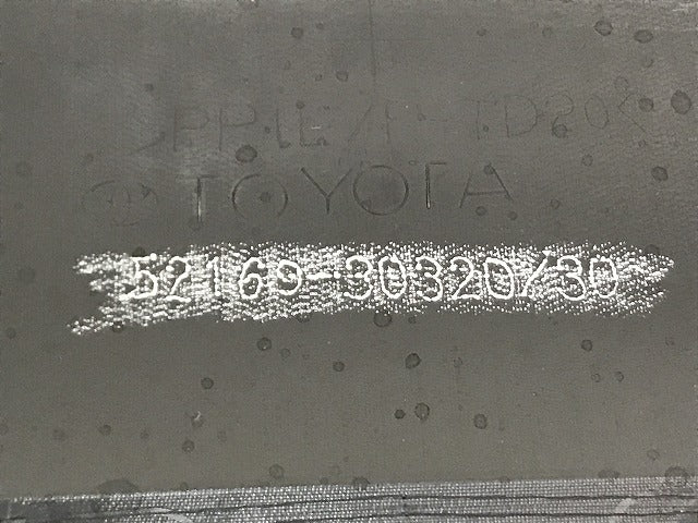 新車取り外し!クラウン/クロスオーバー TZSH35/AZSH35 純正 リア スポイラー 52169-30320/30 素地 トヨタ(134654)