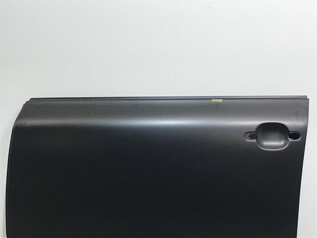 新品!トゥアレグ 7L系 純正 左 フロント ドア 831111B 7L0831055L 未塗装 フォルクスワーゲン(134670)