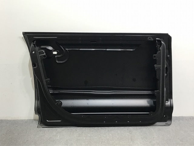 新品!トゥアレグ 7L系 純正 左 フロント ドア 831111B 7L0831055L 未塗装 フォルクスワーゲン(134670)