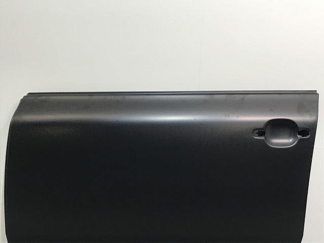 新品!トゥアレグ 7L系 純正 左 フロント ドア 831111B 7L0831055L 未塗装 フォルクスワーゲン(134671)