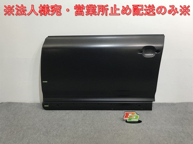 新品!トゥアレグ 7L系 純正 左 フロント ドア 831111B 7L0831055L 未塗装 フォルクスワーゲン(134672)