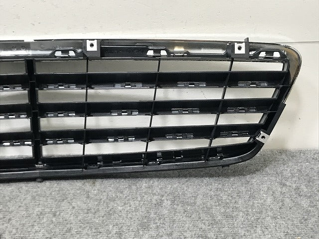 新品!Cクラス W203 純正 フロント グリル/ラジエーターグリル A 2038800223 20388002237246 メッキ メルセデスベンツ(134677)