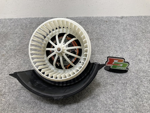 新品!トゥアレグ 7L系 純正 ブロアモーター/ファンモーター 173.60057 7L0820021Q フォルクスワーゲン(134687)