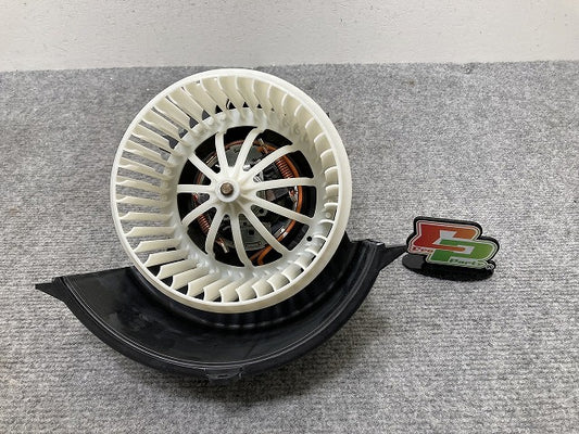 新品!トゥアレグ 7L系 純正 ブロアモーター/ファンモーター 173.60057 7L0820021Q フォルクスワーゲン(134687)