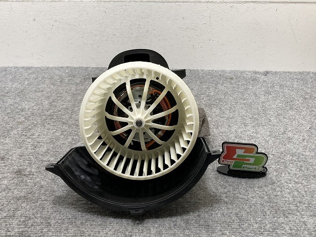 新品!トゥアレグ 7L系 純正 ブロアモーター/ファンモーター 173.60057 7L0820021Q フォルクスワーゲン(134688)