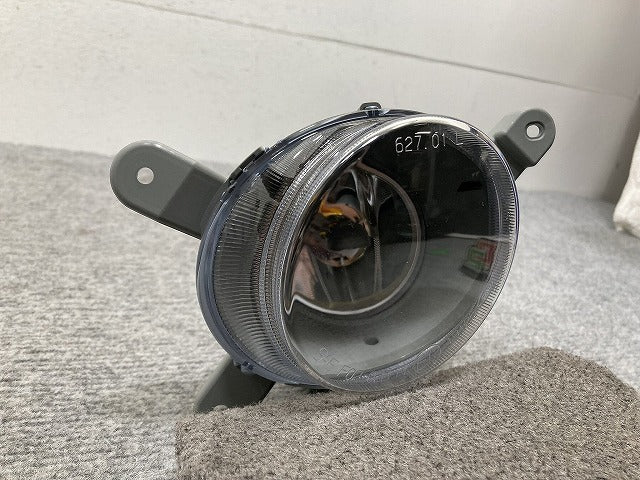 新品!S60 RB系/2005-2009 純正 左 フォグランプ/フォグライト ハロゲン 8693336 8693336 ボルボ(134694)