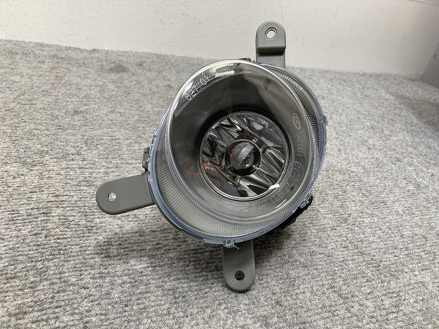 新品!S60 RB系/2005-2009 純正 左 フォグランプ/フォグライト ハロゲン 8693336 8693336 ボルボ(134695)