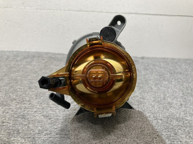 新品!S60 RB系/2005-2009 純正 左 フォグランプ/フォグライト ハロゲン 8693336 8693336 ボルボ(134695)