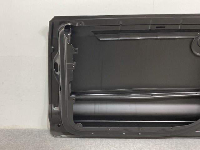 新品!トゥアレグ 7L系 純正 右 フロント ドア 0831112 7L0831056L 未塗装 フォルクスワーゲン(134728)