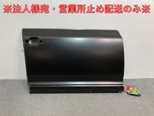新品!トゥアレグ 7L系 純正 右 フロント ドア 0831112 7L0831056L 未塗装 フォルクスワーゲン(134730)