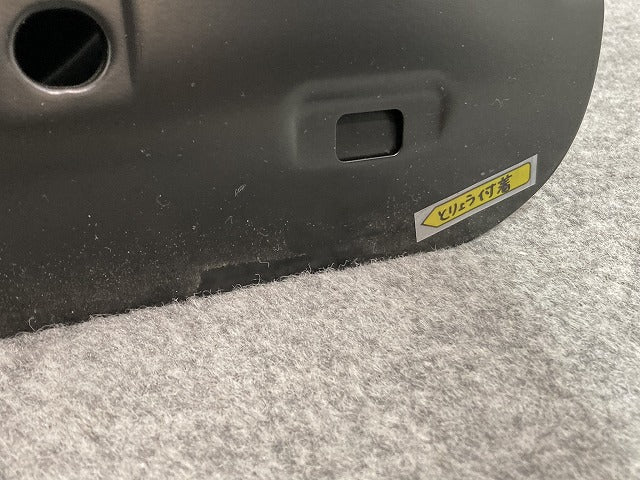 新品!トゥアレグ 7L系 純正 右 フロント ドア 0831112 7L0831056L 未塗装 フォルクスワーゲン(134730)