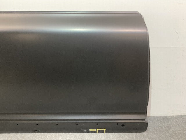 新品!トゥアレグ 7L系 純正 右 フロント ドア 0831112 7L0831056L 未塗装 フォルクスワーゲン(134731)