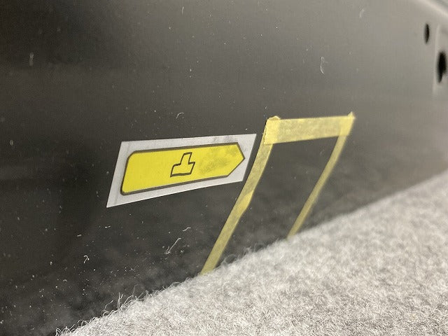 新品!トゥアレグ 7L系 純正 右 フロント ドア 0831112 7L0831056L 未塗装 フォルクスワーゲン(134731)