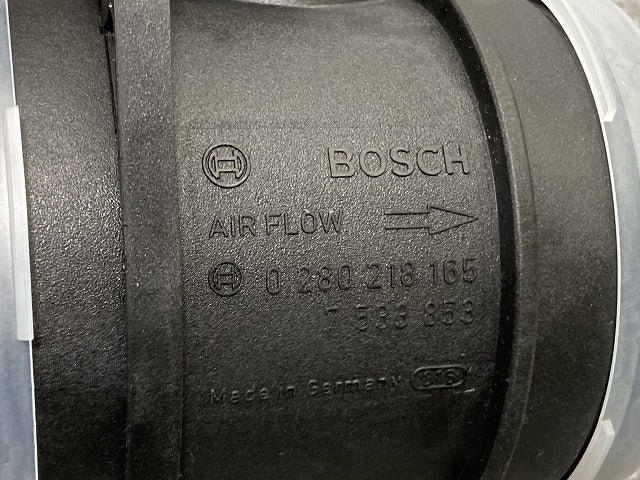 新品!3シリーズ/X3/Z4 E90/E83/E85 純正 エアフロメーター/センサー エアマスメーター/センサー 7 533 853 13627533853 BMW(134737)
