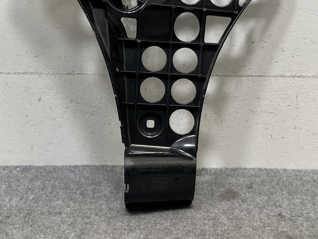 新品!5シリーズ E60 純正 左 リア バンパーブラケット 5112 7 033 715 21 51127033715 BMW(134740)