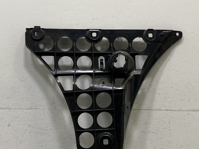 新品!5シリーズ E60 純正 左 リア バンパーブラケット 5112 7 033 715 21 51127033715 BMW(134740)