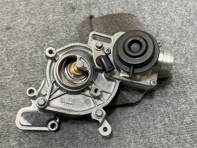 新品!Sクラス/CL W220/C215 W215 純正 サーモスタット A137 200 0215 1372000215 メルセデスベンツ(134746)