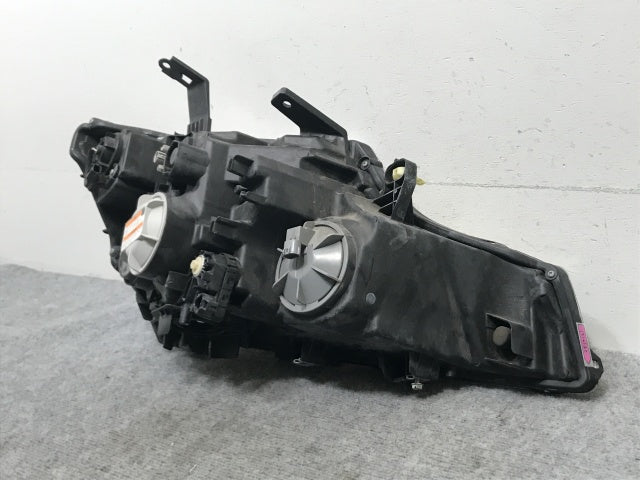 ステップワゴン/スパーダ RK5/RK6 純正 後期 左 ヘッドライト/ランプ キセノン HID AFS無 レベライザー 刻印J3 KOITO 100-62075(134758)