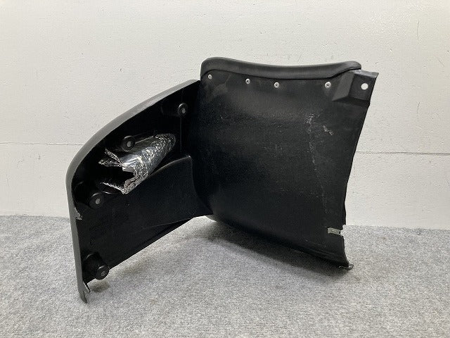 新品!5シリーズ Mスポーツ E39 純正 右 フロント フェンダーライナー 51.71-2 498 990 51712498990 BMW(134765)