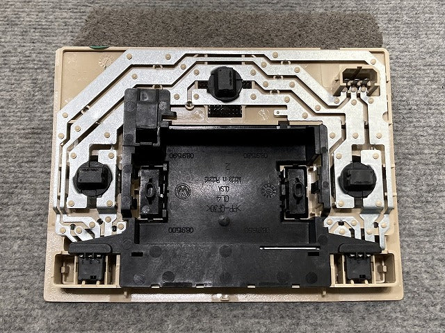 新品!ポロ/POLO 6R系 純正 フロント ルームランプ/ルームライト 08.915.50 6Q0947105H3PT フォルクスワーゲン(134778)