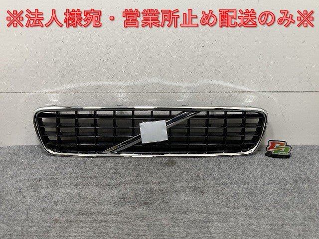 新品!V50 MB系/2004-2007 純正 フロント グリル/ラジエーターグリル 08620116 8620116 ボルボ(134790)