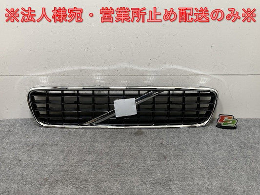 新品!V50 MB系/2004-2007 純正 フロント グリル/ラジエーターグリル 08620116 8620116 ボルボ(134790)