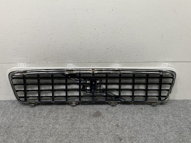 新品!V50 MB系/2004-2007 純正 フロント グリル/ラジエーターグリル 08620116 8620116 ボルボ(134790)
