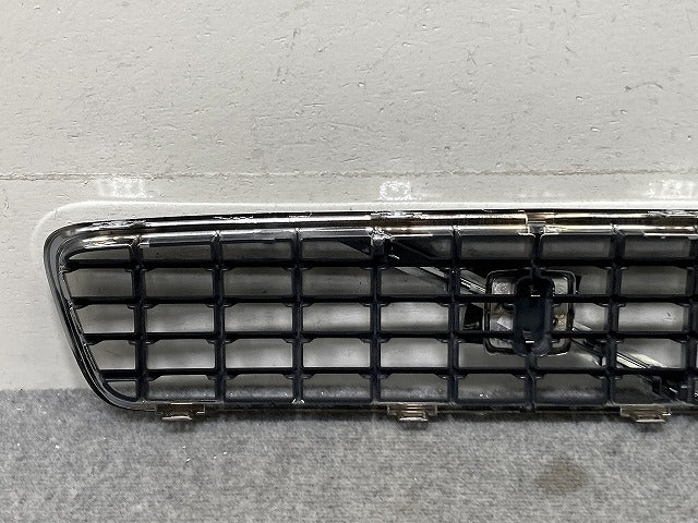 新品!V50 MB系/2004-2007 純正 フロント グリル/ラジエーターグリル 08620116 8620116 ボルボ(134790)
