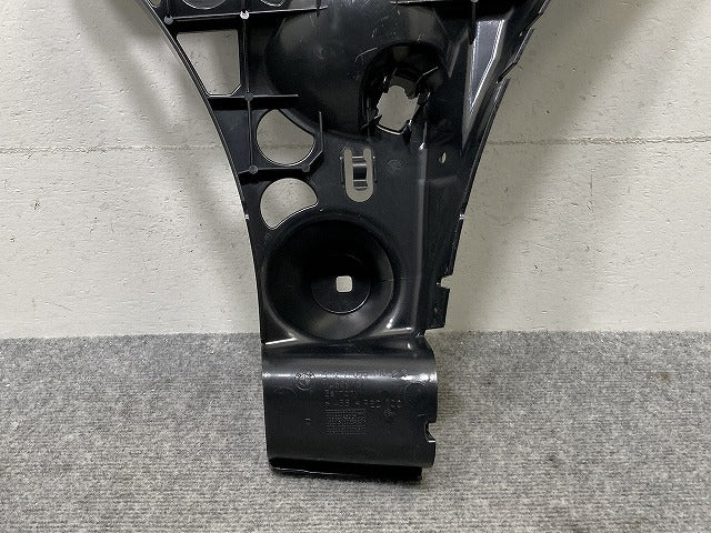 新品!5シリーズ E60 純正 右 リア バンパーブラケット 5112 7 033 716-23 51127033716 BMW(134793)