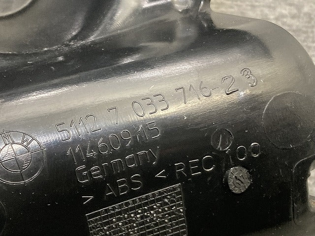 新品!5シリーズ E60 純正 右 リア バンパーブラケット 5112 7 033 716-23 51127033716 BMW(134794)