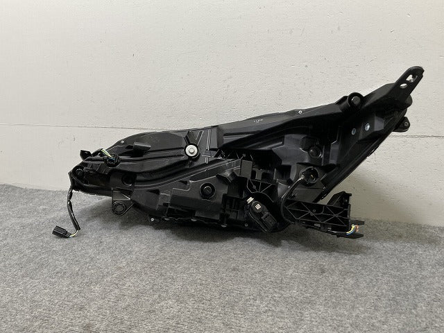 アリア/ARIYA FE0 純正 右 ヘッドライト/ランプ LED レベライザー付 STANLEY W5751 日産(134795)