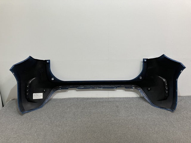 ヤリスクロス/ハイブリッド MXPB10/MXPB15/MXPJ10/MXPJ15 純正 リア バンパー 52159-52D00/10/20 グレイッシュブルー 8W2 トヨタ(134817)