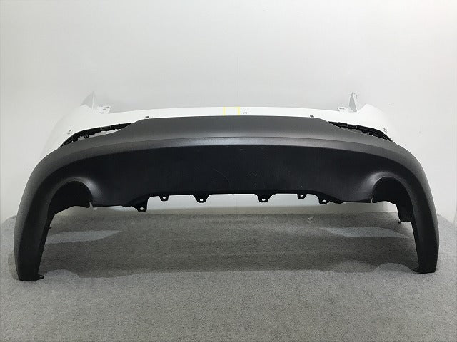 ハリアー 80系/MXUA80/MXUA85/AXUH80/AXUH85/AXUP85 純正 リア バンパー 52159-48320/52159-48330 ホワイトパール 070(134823)