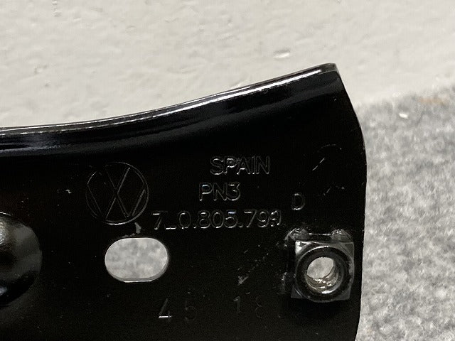 新品!トゥアレグ 7L系 純正 ラジエーターサポート/ブラケット 7L0.805.799 7L0805799D フォルクスワーゲン(134908)
