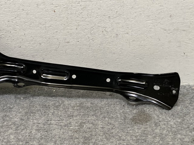 新品!トゥアレグ 7L系 純正 ラジエーターサポート/ブラケット 7L0.805.799 7L0805799D フォルクスワーゲン(134909)