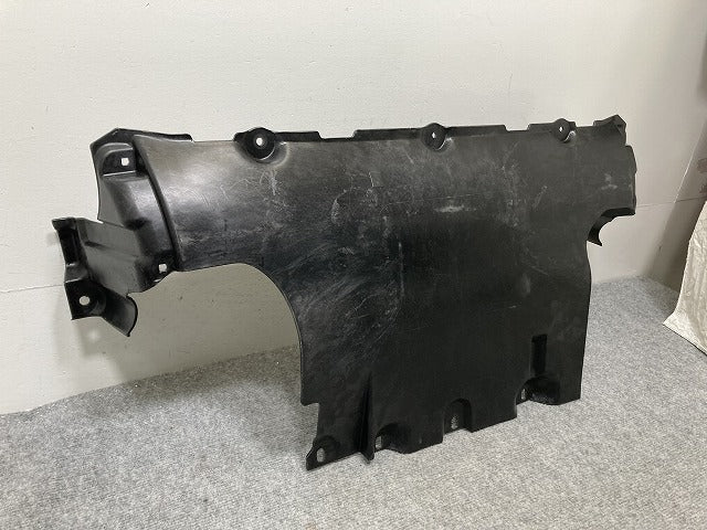 新品!トゥアレグ 7L系 純正 フロント エンジンアンダーカバー 7L0.825.285 7L0825285C フォルクスワーゲン(134911)