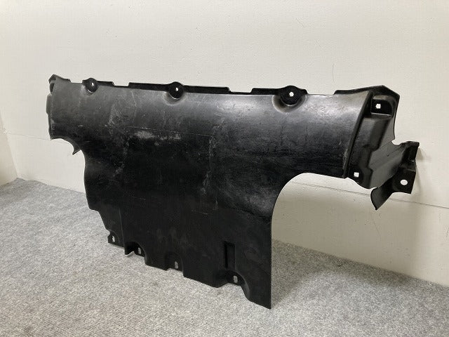 新品!トゥアレグ 7L系 純正 フロント エンジンアンダーカバー 7L0.825.285 7L0825285C フォルクスワーゲン(134912)
