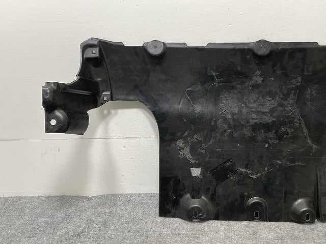 新品!トゥアレグ 7L系 純正 フロント エンジンアンダーカバー 7L0.825.285 7L0825285C フォルクスワーゲン(134913)