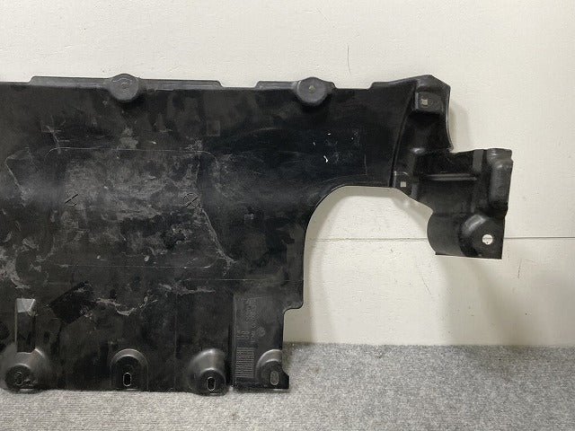新品!トゥアレグ 7L系 純正 フロント エンジンアンダーカバー 7L0.825.285 7L0825285C フォルクスワーゲン(134913)