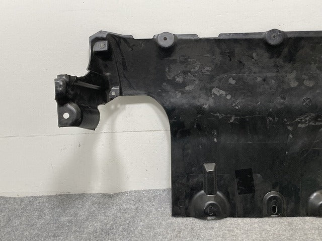 新品!トゥアレグ 7L系 純正 フロント エンジンアンダーカバー 7L0.825.285 7L0825285C フォルクスワーゲン(134914)