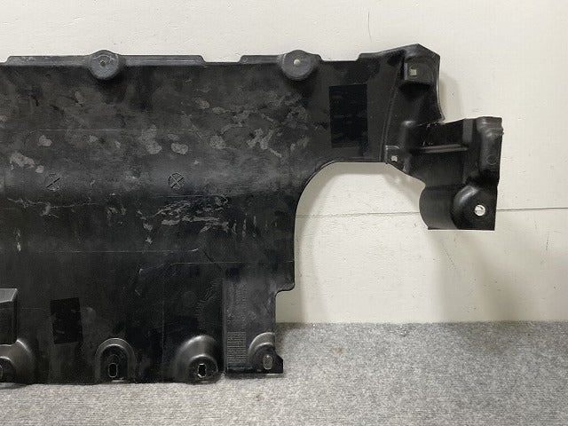 新品!トゥアレグ 7L系 純正 フロント エンジンアンダーカバー 7L0.825.285 7L0825285C フォルクスワーゲン(134914)