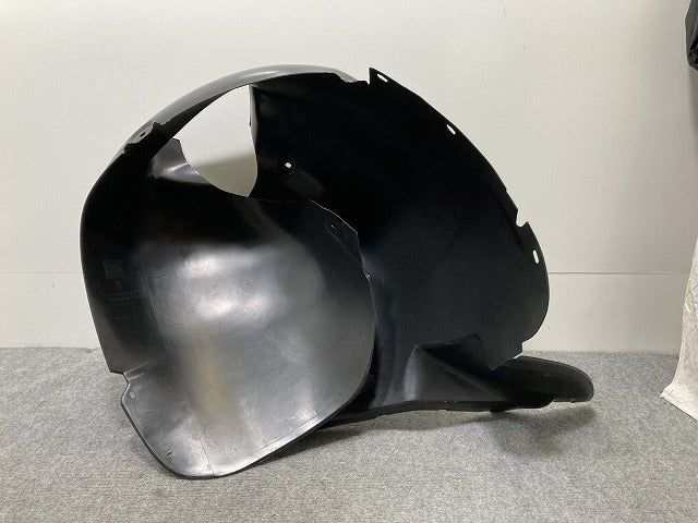 新品!トゥーラン 1T系 2004-2006 純正 右 フロント フェンダーライナー 1T0 805 912 F 1T0805912F フォルクスワーゲン(134917)