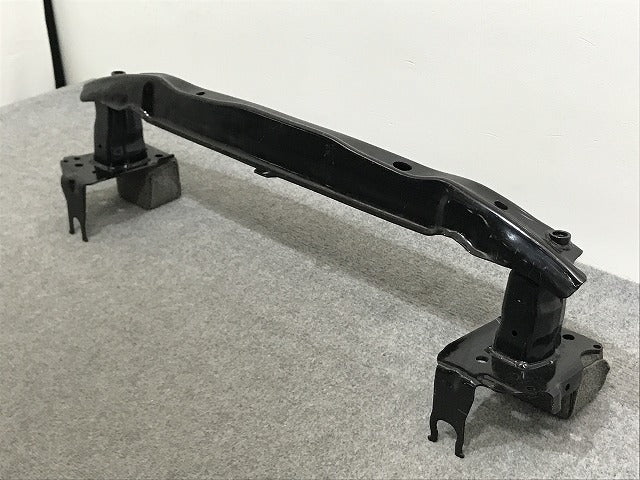 新品!トゥアレグ 7L系 純正 フロント バンパー ホースメント 7.L0.807.109.E 7L0807109E フォルクスワーゲン(134919)